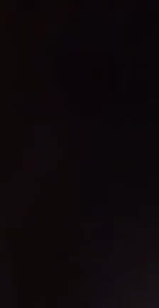 Cada vez que tengo la pausa para comer, llamo a mi chica. Al menos ella me escucha.